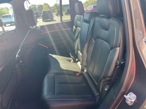 New 2026 Jeep Grand Cherokee Limited RWD image 19