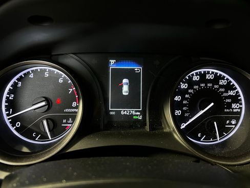 Certified 2023 Toyota Camry SE w/ Cold Weather Package FWD image 10