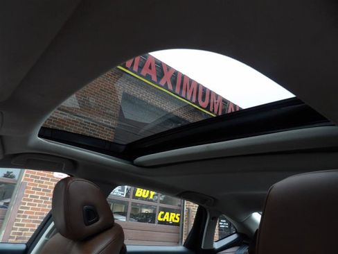 Used 2021 Acura TLX w/ Technology Package image 8