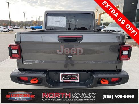 New 2026 Jeep Gladiator Mojave image 18