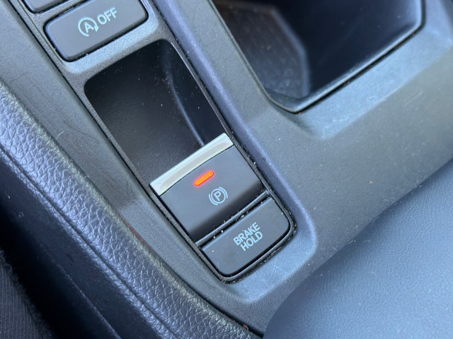 Used 2023 Honda Accord LX image 32