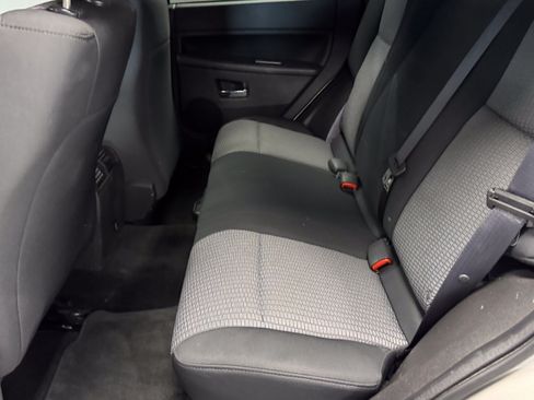 Used 2009 Jeep Grand Cherokee Laredo w/ Popular Equipment Group RWD image 11