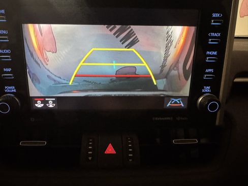 Used 2022 Toyota RAV4 XSE AWD/4WD image 32