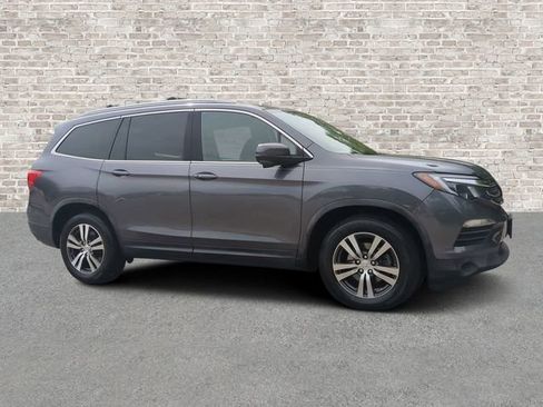 Used 2017 Honda Pilot EX-L image 1