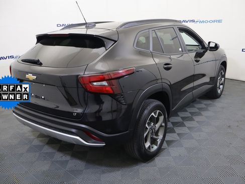 Certified 2025 Chevrolet Trax LT FWD image 6