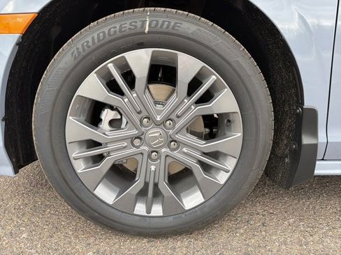New 2026 Honda Odyssey Touring image 12