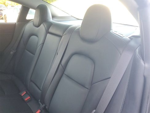 Used 2020 Tesla Model 3 Long Range image 7