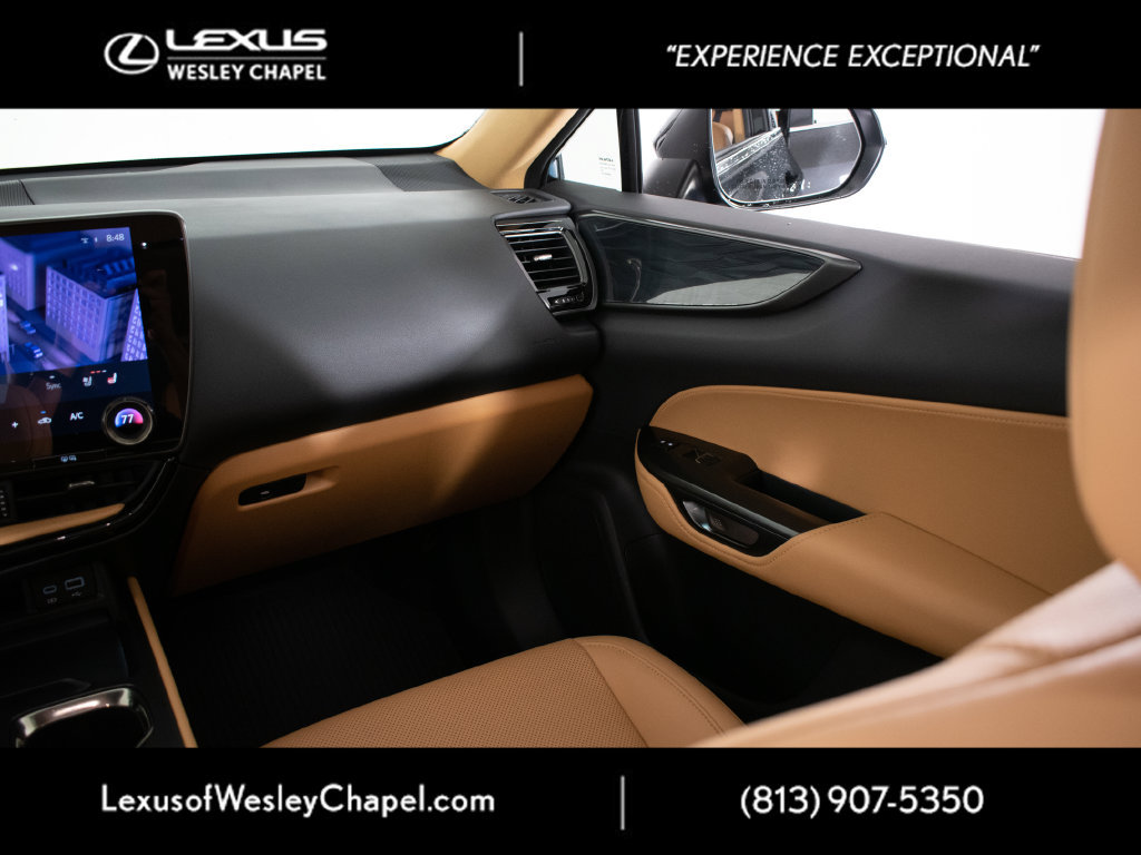 Certified 2025 Lexus NX 350h AWD w/ Accessory Package (2T) image 17
