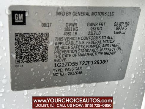 Used 2018 Chevrolet Malibu LT image 17