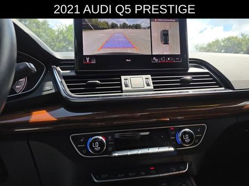 Used 2021 Audi Q5 Prestige w/ Prestige Package AWD/4WD image 32
