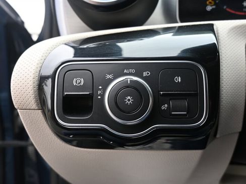 Used 2020 Mercedes-Benz A 220 image 27