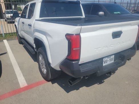 Used 2024 Toyota Tacoma SR RWD image 6