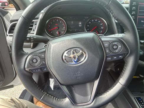 Used 2024 Toyota Camry XSE image 12