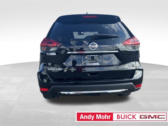 Used 2018 Nissan Rogue S AWD/4WD image 10