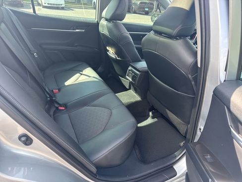 Used 2021 Toyota Camry XSE w/ Navigation Package image 11