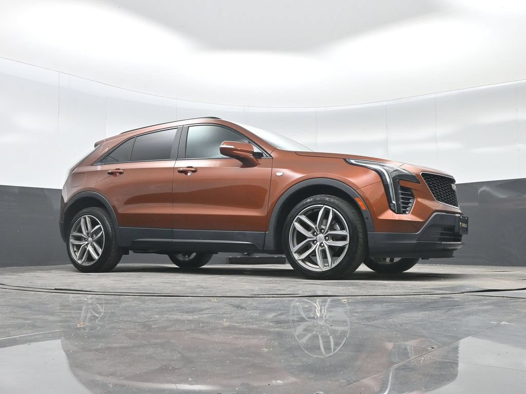 Used 2019 Cadillac XT4 Sport AWD/4WD image 32