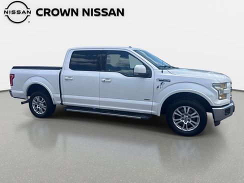 Used 2015 Ford F150 Lariat w/ Trailer Tow Package RWD image 11