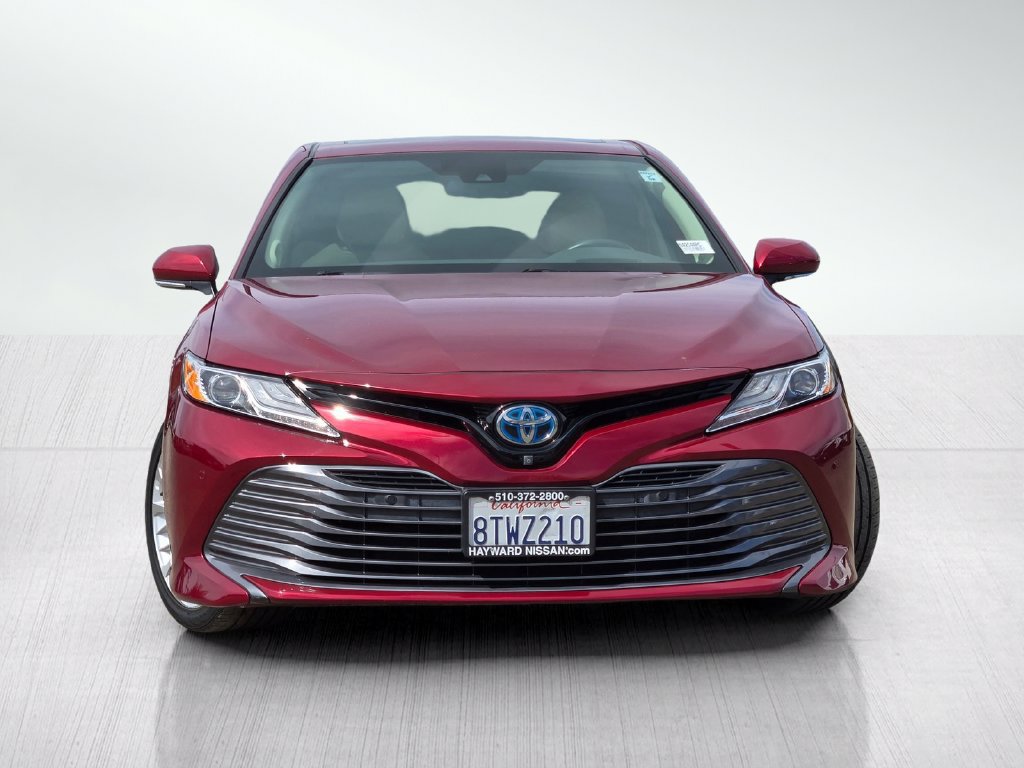 Used 2020 Toyota Camry XLE w/ Driver Assist Package FWD image 3