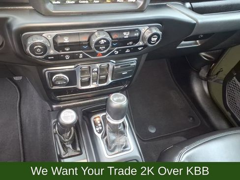 Used 2021 Jeep Wrangler Unlimited Sahara AWD/4WD image 29