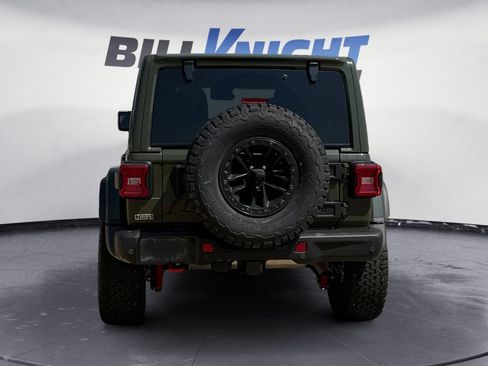 Used 2024 Jeep Wrangler Unlimited Rubicon AWD/4WD image 4