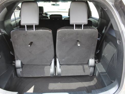 Used 2018 Ford Explorer Sport image 15