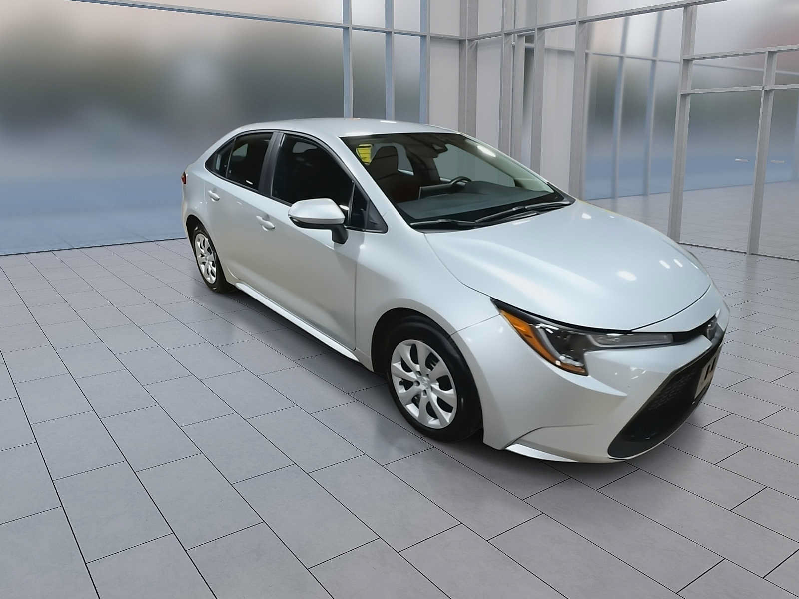 Certified 2021 Toyota Corolla LE FWD image 2