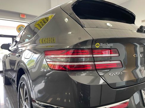 Used 2025 Genesis GV80 2.5T Advanced AWD/4WD image 15