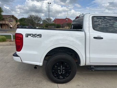 Used 2022 Ford Ranger XLT w/ Equipment Group 301A Mid image 9