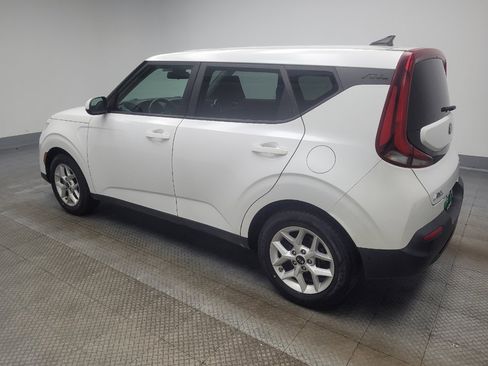 Used 2020 Kia Soul S FWD image 3