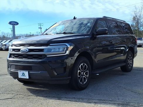 Used 2024 Ford Expedition Max XLT image 30