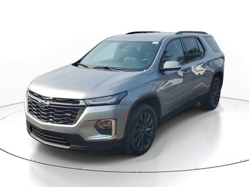 Certified 2023 Chevrolet Traverse RS AWD/4WD image 2