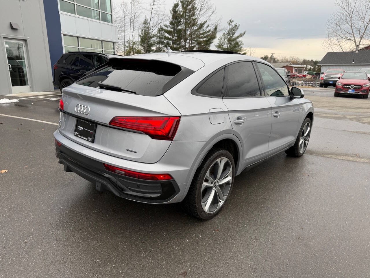 Used 2023 Audi Q5 2.0T Premium Plus w/ Premium Plus Package AWD/4WD image 6