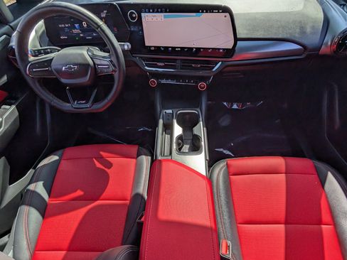 Used 2024 Chevrolet Equinox EV RS image 15