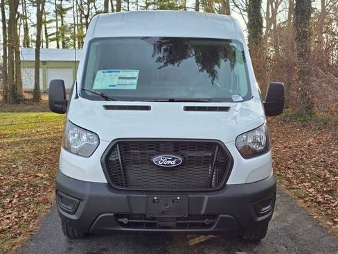 New 2026 Ford Transit 250 148 Medium Roof RWD image 4