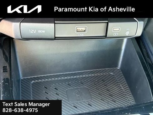 New 2025 Kia Niro SX image 16