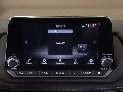 Used 2023 Nissan Rogue SV FWD image 25