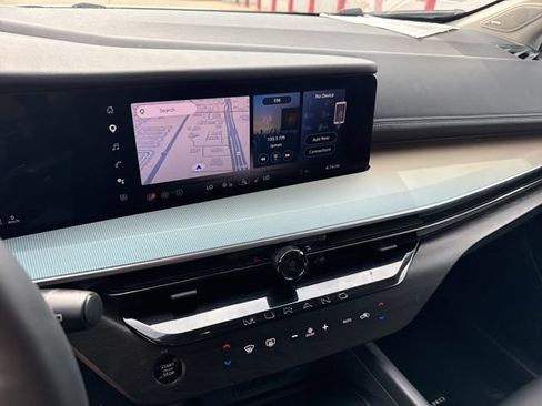 Used 2025 Nissan Murano SL AWD/4WD image 18