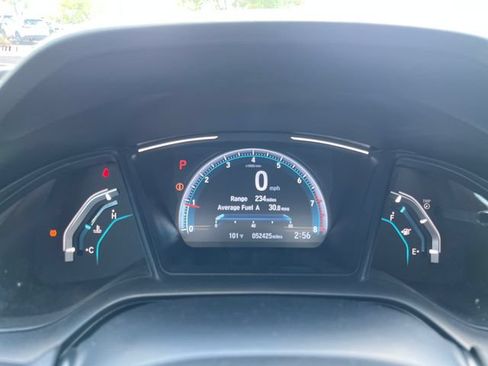 Used 2019 Honda Civic LX image 7