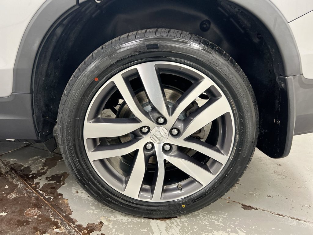 Used 2017 Honda Pilot Elite image 27