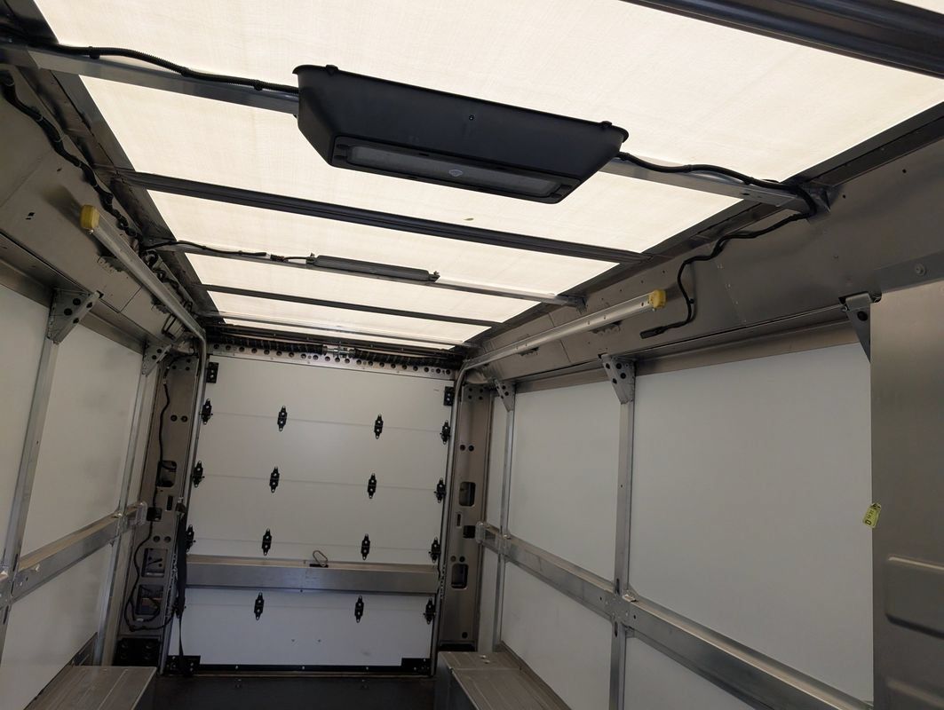 Used 2024 Chevrolet Brightdrop 600 w/ Commercial Equipment Package AWD/4WD image 31