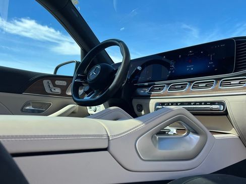 Certified 2024 Mercedes-Benz GLE 53 AMG 4MATIC image 21