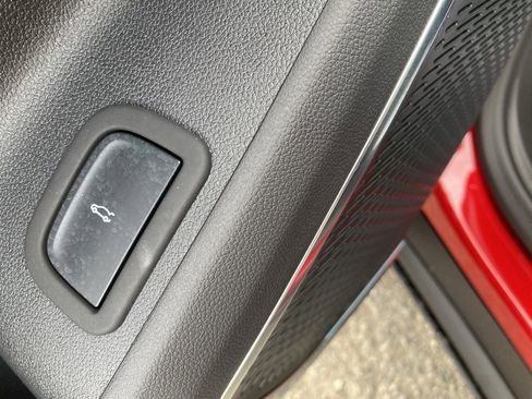 New 2026 Chevrolet Traverse LT w/ Enhanced Driving Package image 11