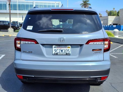 Certified 2022 Honda Pilot TrailSport image 5