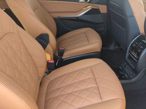New 2026 BMW X7 xDrive40i image 12