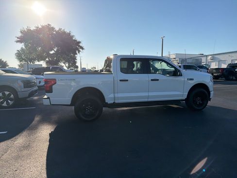 Certified 2025 Ford F150 Lightning XLT AWD/4WD image 4
