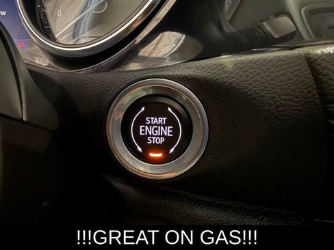 Used 2023 Buick Encore GX Select w/ Sport Touring Package image 31