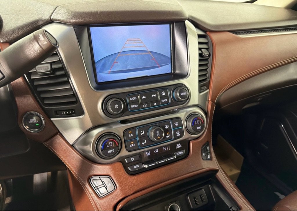 Used 2017 Chevrolet Tahoe Premier AWD/4WD image 17