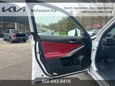 Used 2019 Lexus IS 300 F Sport w/ F Sport Package AWD/4WD image 12