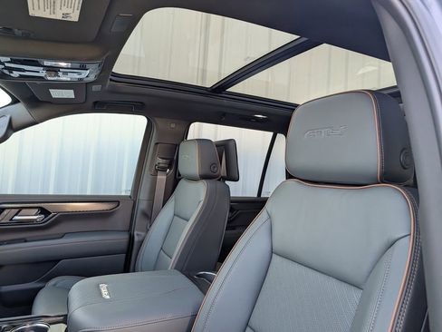 New 2026 GMC Yukon AT4 w/ AT4 Premium Plus Package AWD/4WD image 28