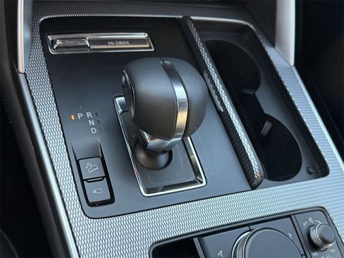 Certified 2025 MAZDA CX-70 3.3 Turbo S w/ Premium Package image 26